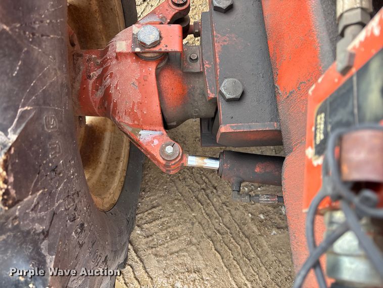 image for item EE4278 1994 Ditch Witch 7610DD Modular Matic trencher