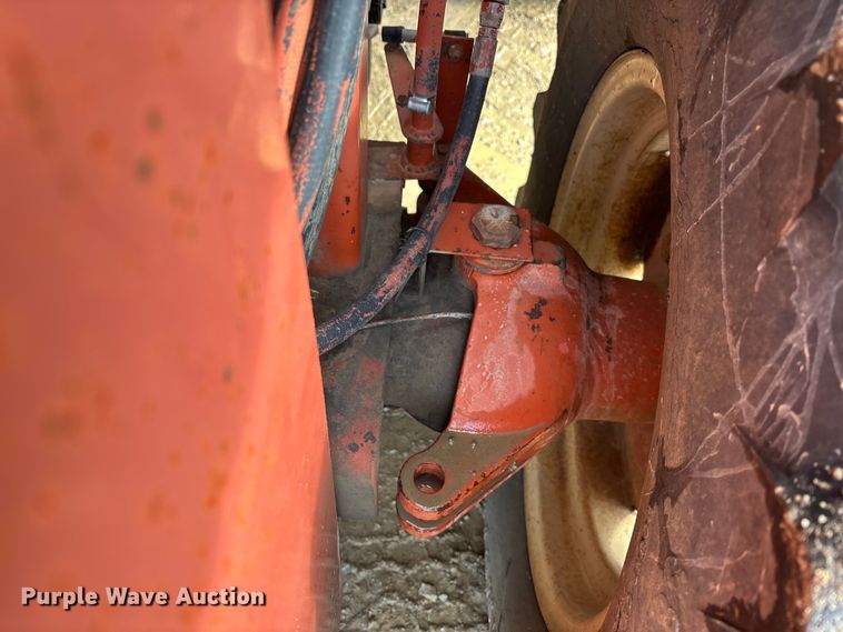 image for item EE4278 1994 Ditch Witch 7610DD Modular Matic trencher