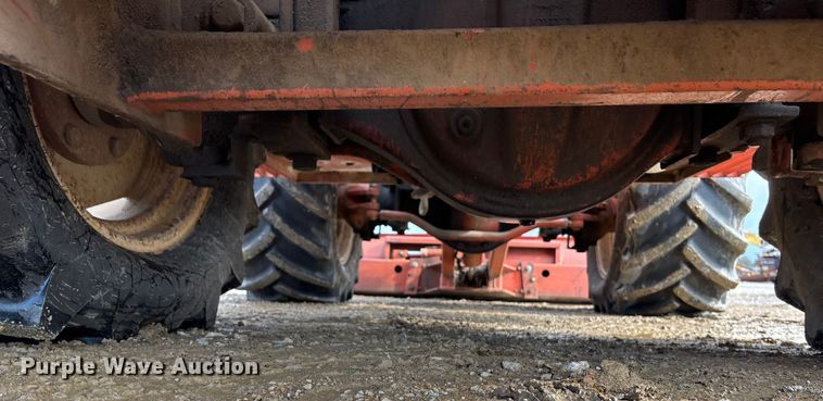 image for item EE4278 1994 Ditch Witch 7610DD Modular Matic trencher