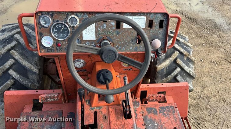 image for item EE4278 1994 Ditch Witch 7610DD Modular Matic trencher