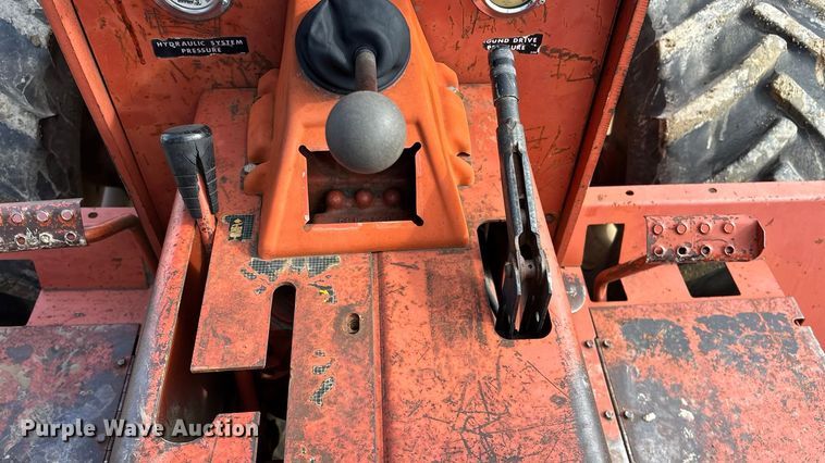 image for item EE4278 1994 Ditch Witch 7610DD Modular Matic trencher