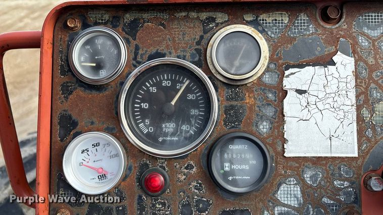 image for item EE4278 1994 Ditch Witch 7610DD Modular Matic trencher