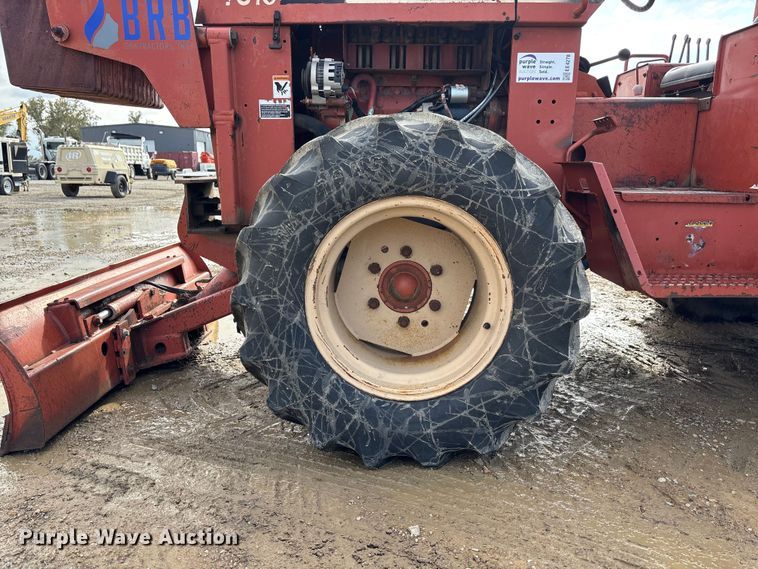 image for item EE4278 1994 Ditch Witch 7610DD Modular Matic trencher