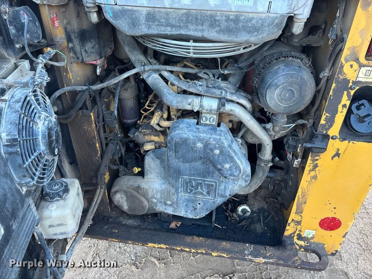 image for item EE4280 2016 Caterpillar 239D tracked skid steer loader