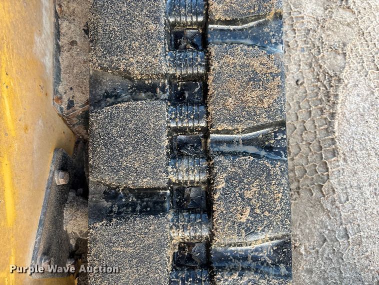 image for item EE4280 2016 Caterpillar 239D tracked skid steer loader