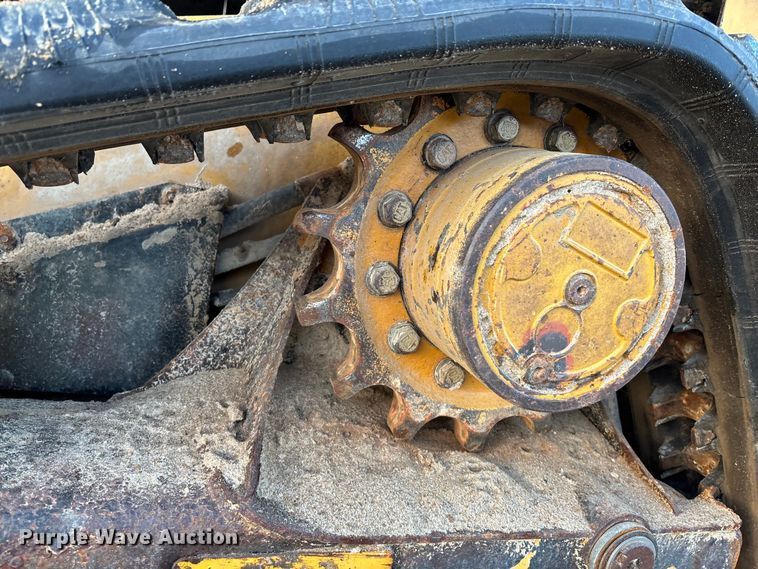 image for item EE4280 2016 Caterpillar 239D tracked skid steer loader