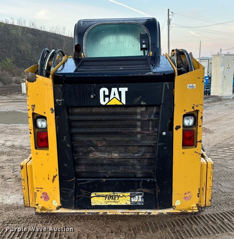 image for item EE4281 2015 Caterpillar 246D skid steer loader