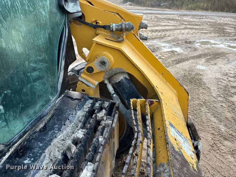 image for item EE4281 2015 Caterpillar 246D skid steer loader