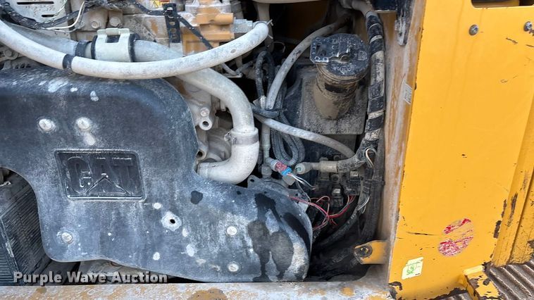 image for item EE4281 2015 Caterpillar 246D skid steer loader