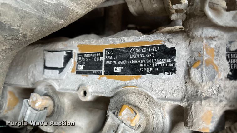 image for item EE4281 2015 Caterpillar 246D skid steer loader