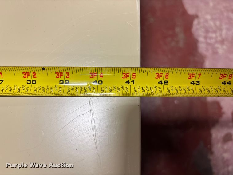 image for item EE4285 (2) shelves