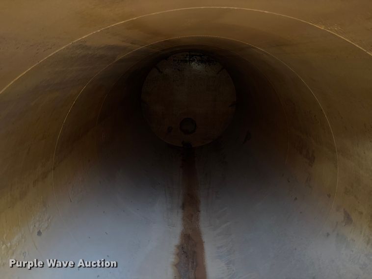 image for item EE4292 Frac storage tank