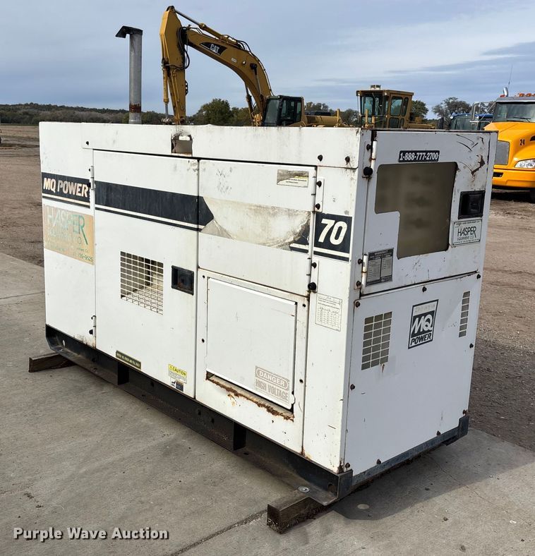 image for item EE4296 Whisperwatt DCA70SSJU generator