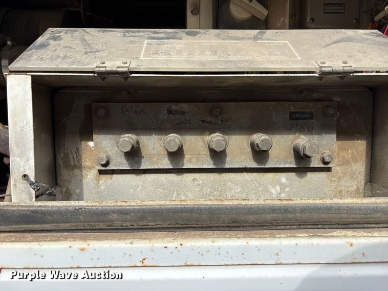 image for item EE4296 Whisperwatt DCA70SSJU generator