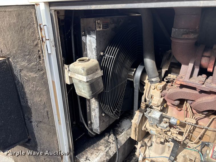 image for item EE4296 Whisperwatt DCA70SSJU generator