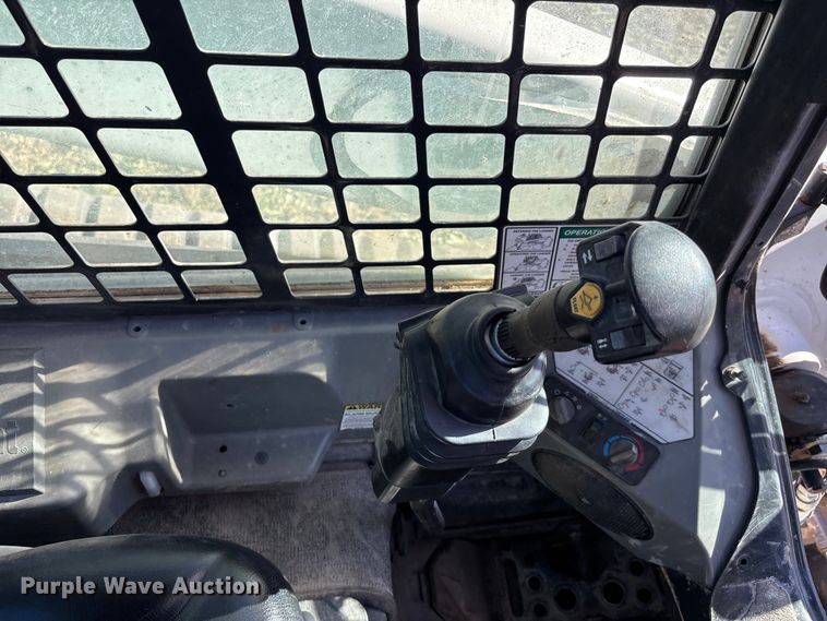 image for item EE4299 2014 Bobcat T770 tracked skid steer loader