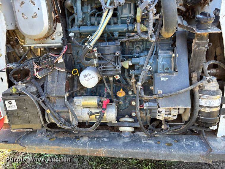 image for item EE4299 2014 Bobcat T770 tracked skid steer loader