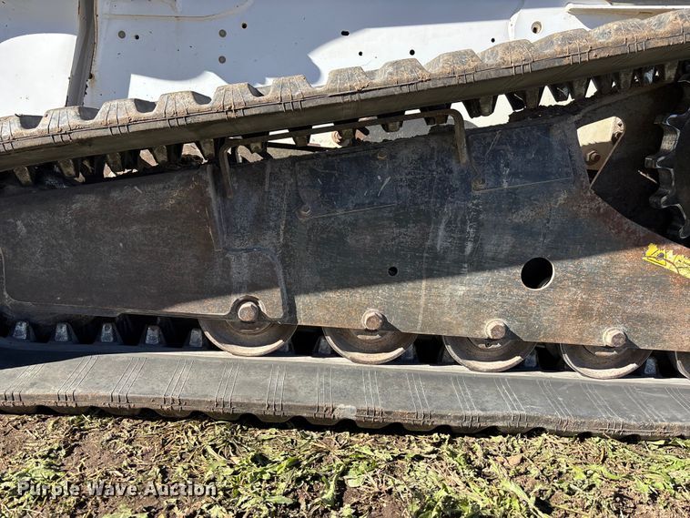 image for item EE4299 2014 Bobcat T770 tracked skid steer loader