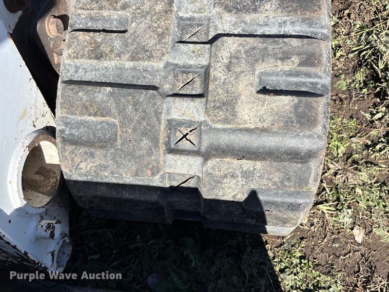 image for item EE4299 2014 Bobcat T770 tracked skid steer loader