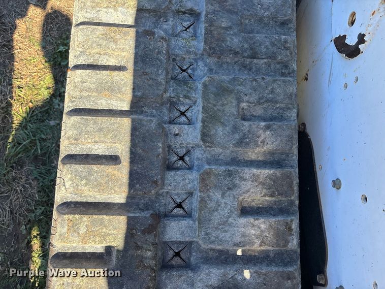 image for item EE4299 2014 Bobcat T770 tracked skid steer loader