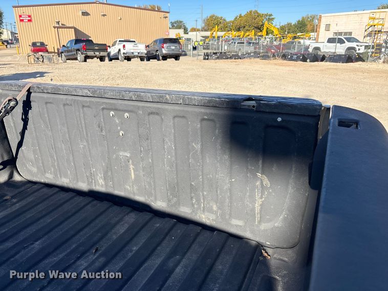 image for item EE4437 2007 GMC Sierra 1500 Ext. Cab pickup truck