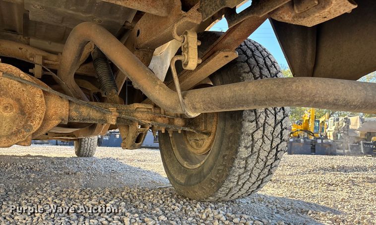 image for item EE4437 2007 GMC Sierra 1500 Ext. Cab pickup truck