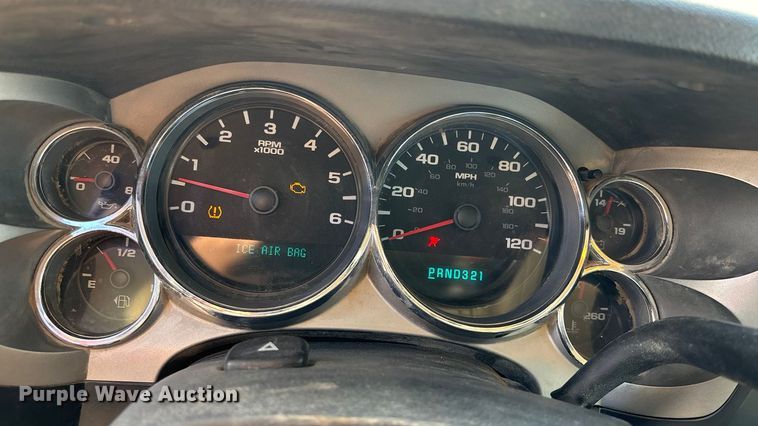 image for item EE4437 2007 GMC Sierra 1500 Ext. Cab pickup truck