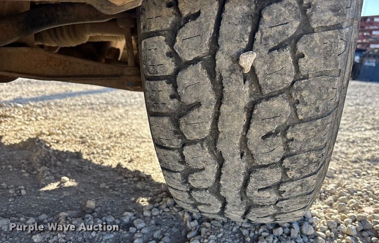 image for item EE4437 2007 GMC Sierra 1500 Ext. Cab pickup truck