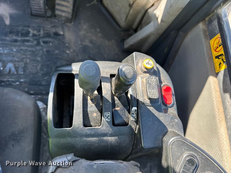 image for item EF2275 2013 Komatsu WA470-7 wheel loader