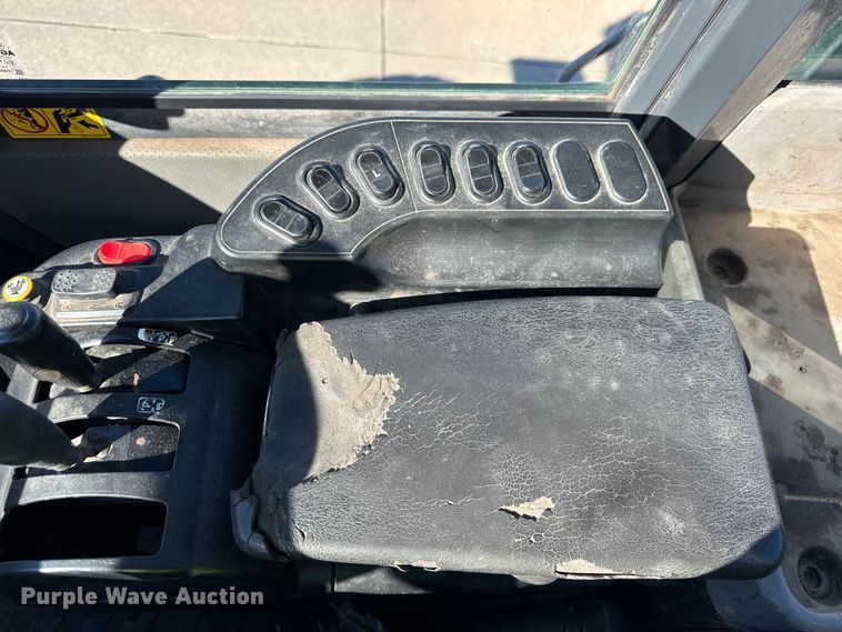 image for item EF2275 2013 Komatsu WA470-7 wheel loader