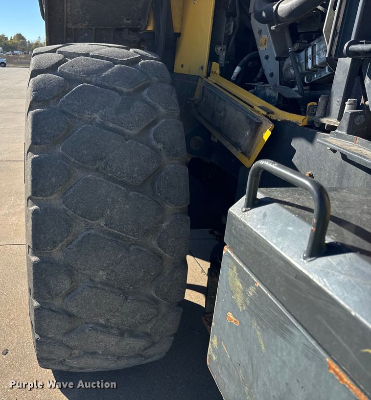 image for item EF2275 2013 Komatsu WA470-7 wheel loader