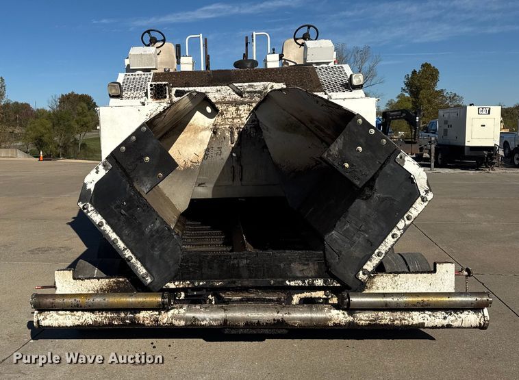 image for item EF2277 Roadtec RP-190e paver