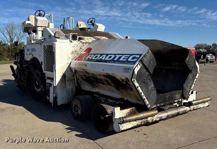 image for item EF2277 Roadtec RP-190e paver