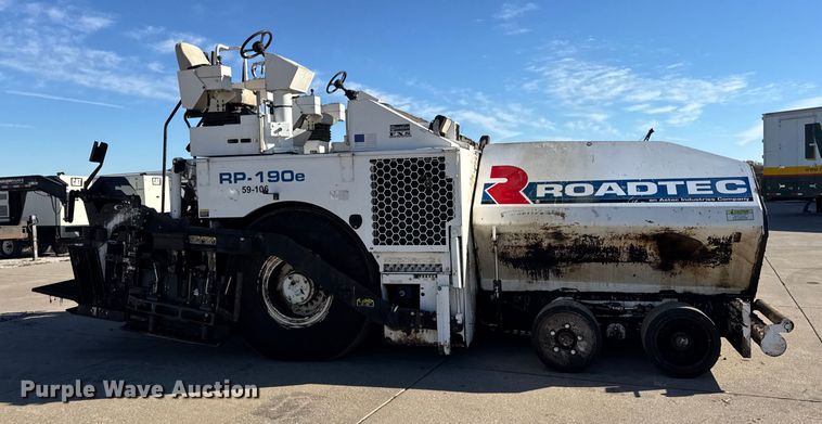 image for item EF2277 Roadtec RP-190e paver