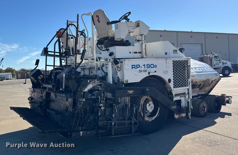 image for item EF2277 Roadtec RP-190e paver