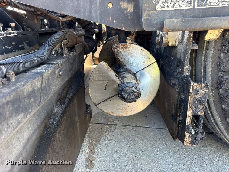 image for item EF2277 Roadtec RP-190e paver