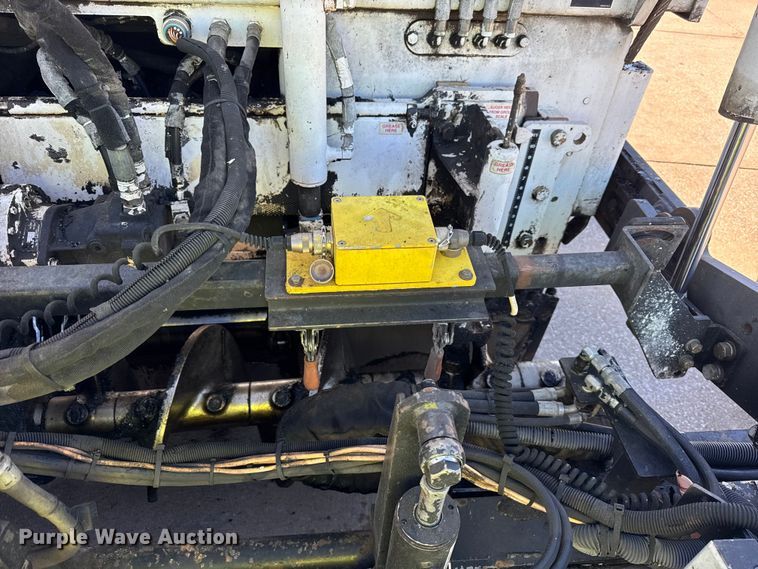 image for item EF2277 Roadtec RP-190e paver