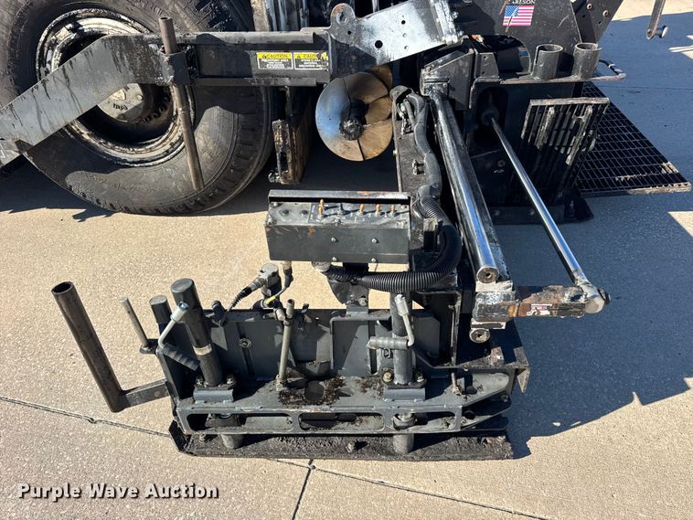 image for item EF2277 Roadtec RP-190e paver