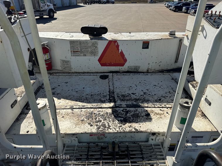 image for item EF2277 Roadtec RP-190e paver