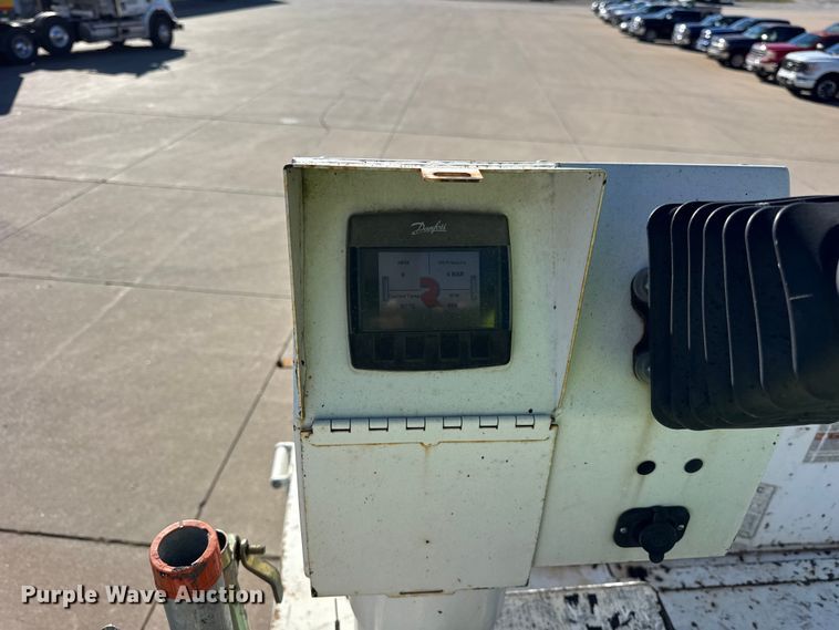 image for item EF2277 Roadtec RP-190e paver