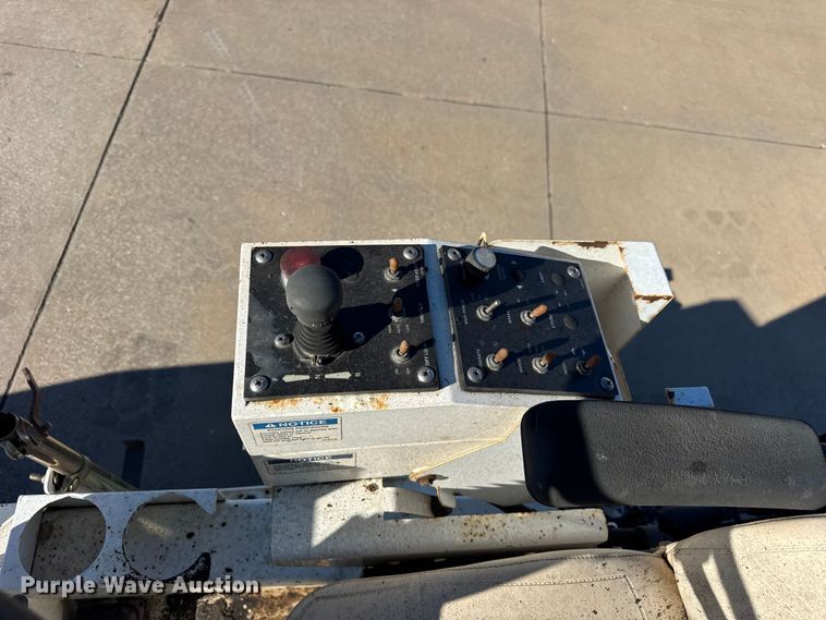 image for item EF2277 Roadtec RP-190e paver