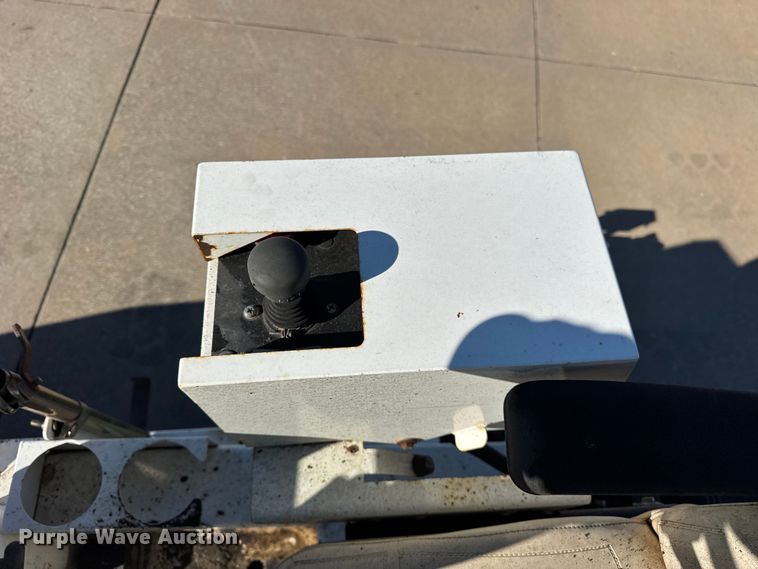 image for item EF2277 Roadtec RP-190e paver