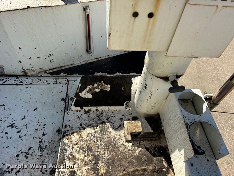 image for item EF2277 Roadtec RP-190e paver