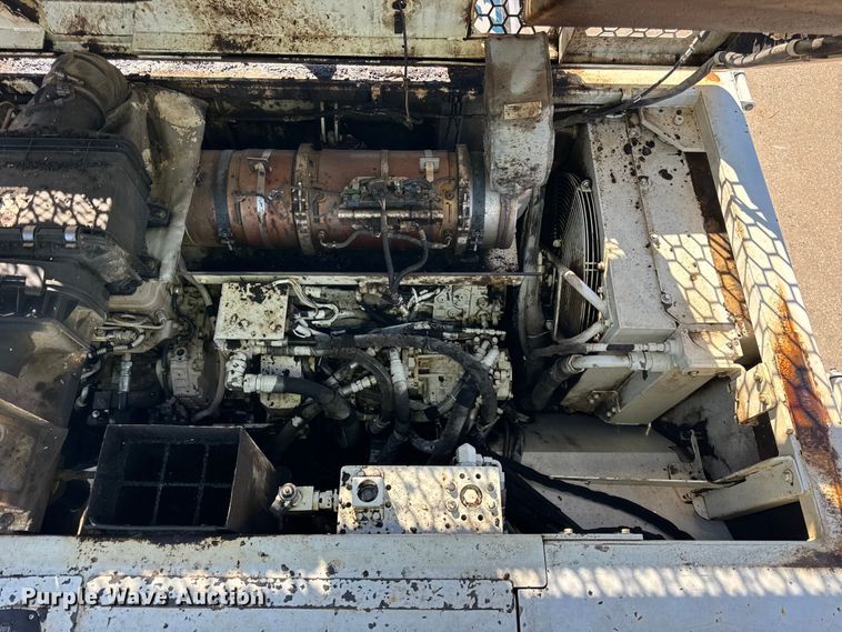 image for item EF2277 Roadtec RP-190e paver