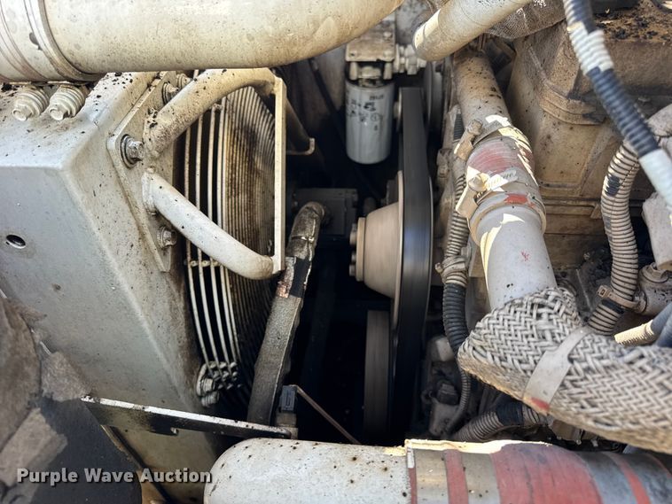 image for item EF2277 Roadtec RP-190e paver