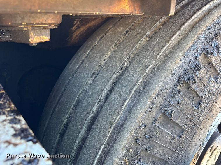 image for item EF2277 Roadtec RP-190e paver