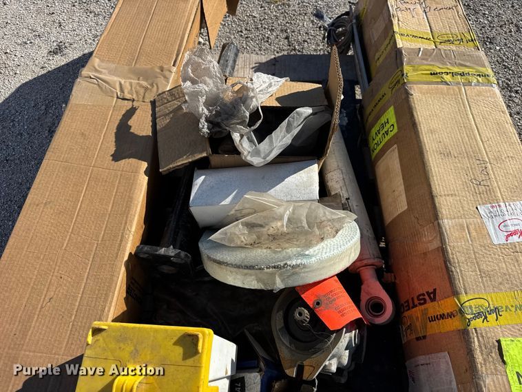 image for item EF2277 Roadtec RP-190e paver