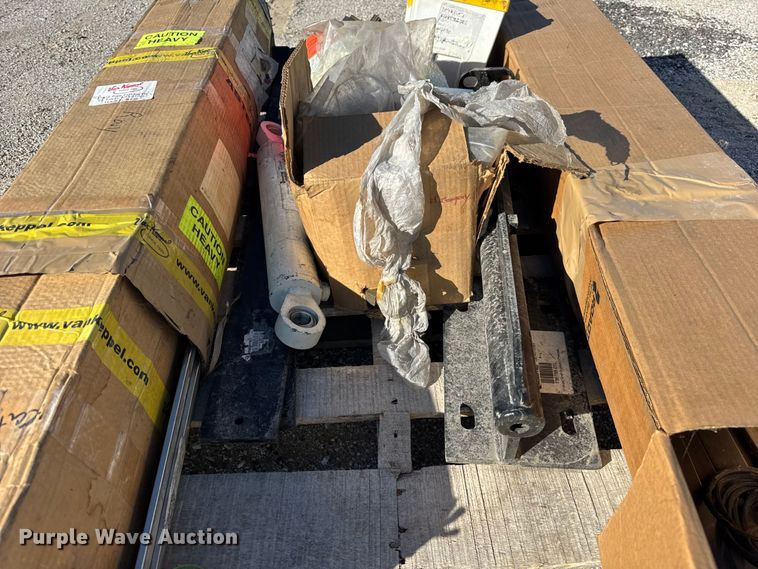 image for item EF2277 Roadtec RP-190e paver