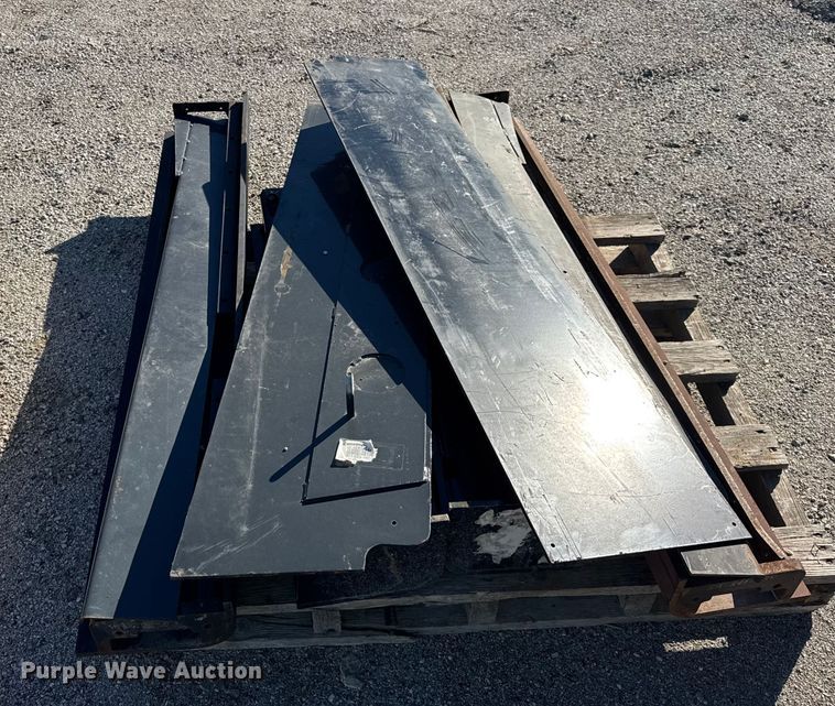 image for item EF2277 Roadtec RP-190e paver