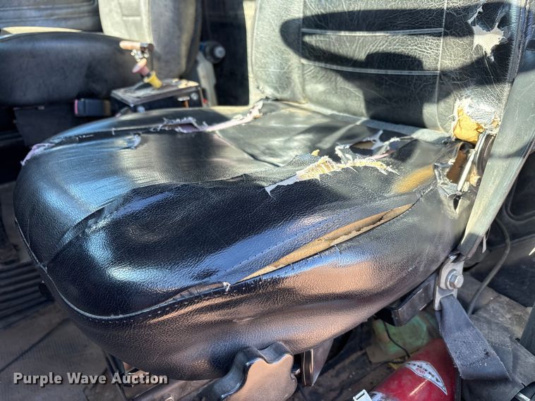 image for item EF6115 1999 Mack RD600GK dump truck